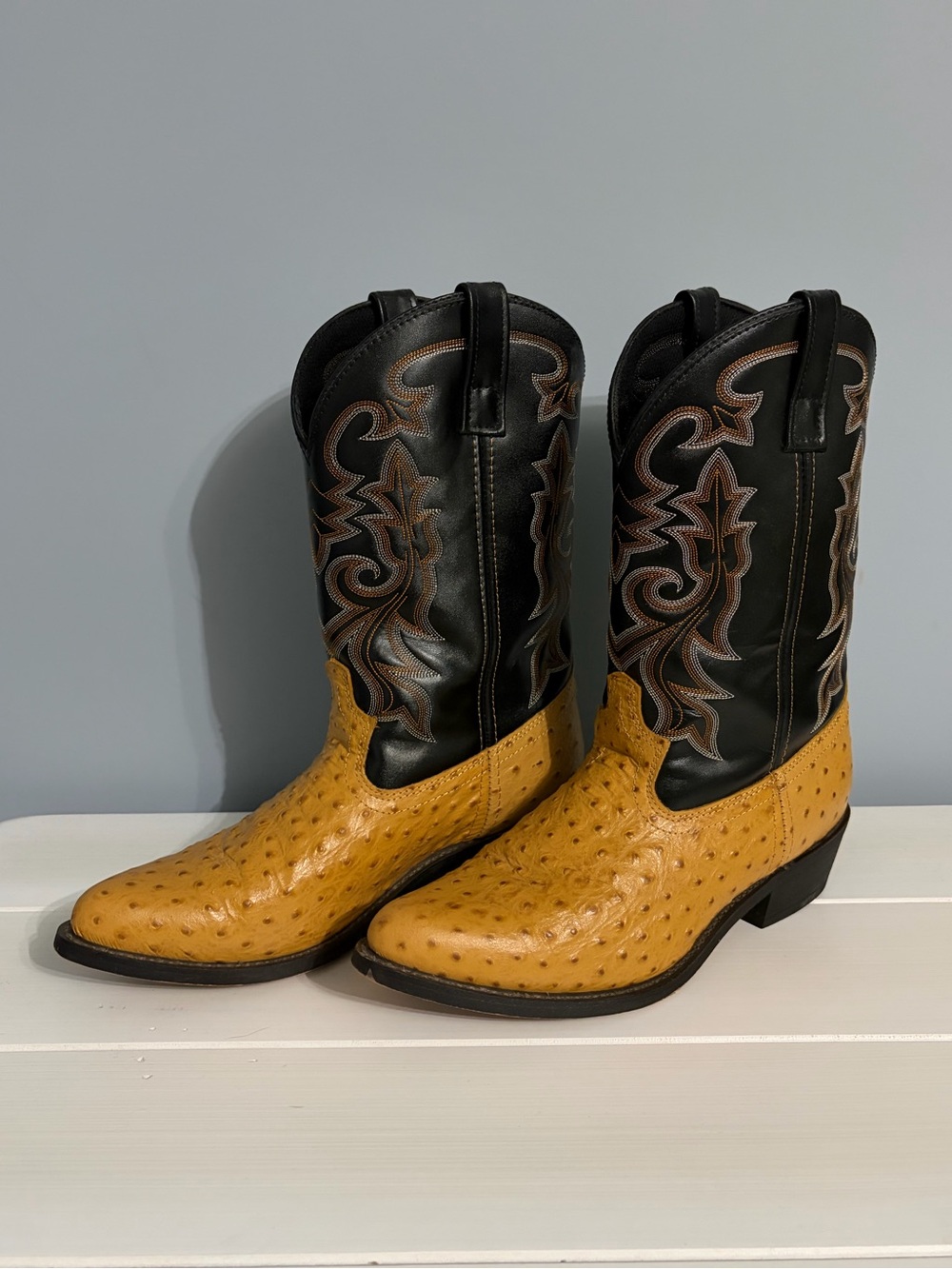Men's Two-Tone Ostrich Cowboy Boots in Tan and Black
